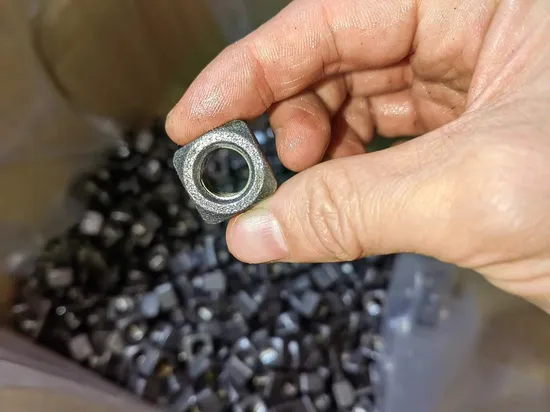 Tire Rim Bolt & Wheel Lug Nut of Tyre Hub Accessories for Auto Car Pick